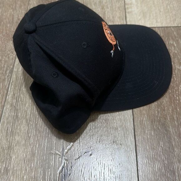 Marvel Mens Black Loki Miss Minutes Embroidered Snapback Cap Adjustable - Picture 4 of 8